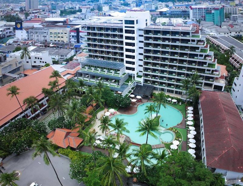 Patong Beach Hotel Hotell 4*